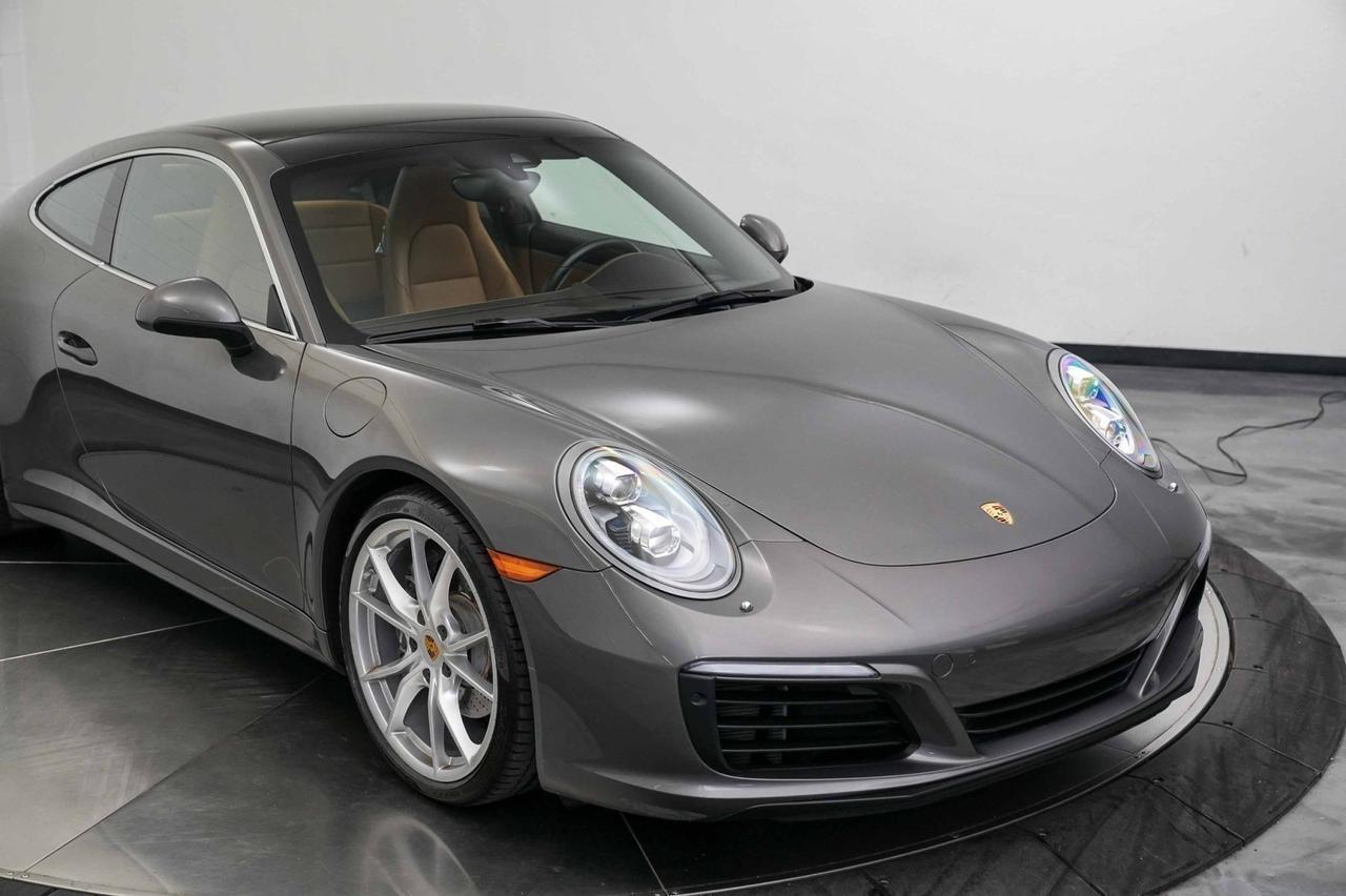 2017 Porsche 911 Carrera 4 Newport Beach CA