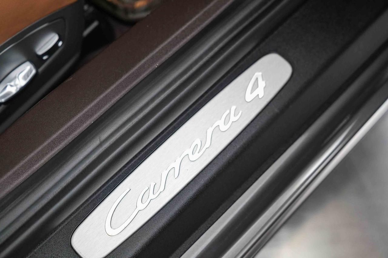 2017 Porsche 911 Carrera 4 Newport Beach CA