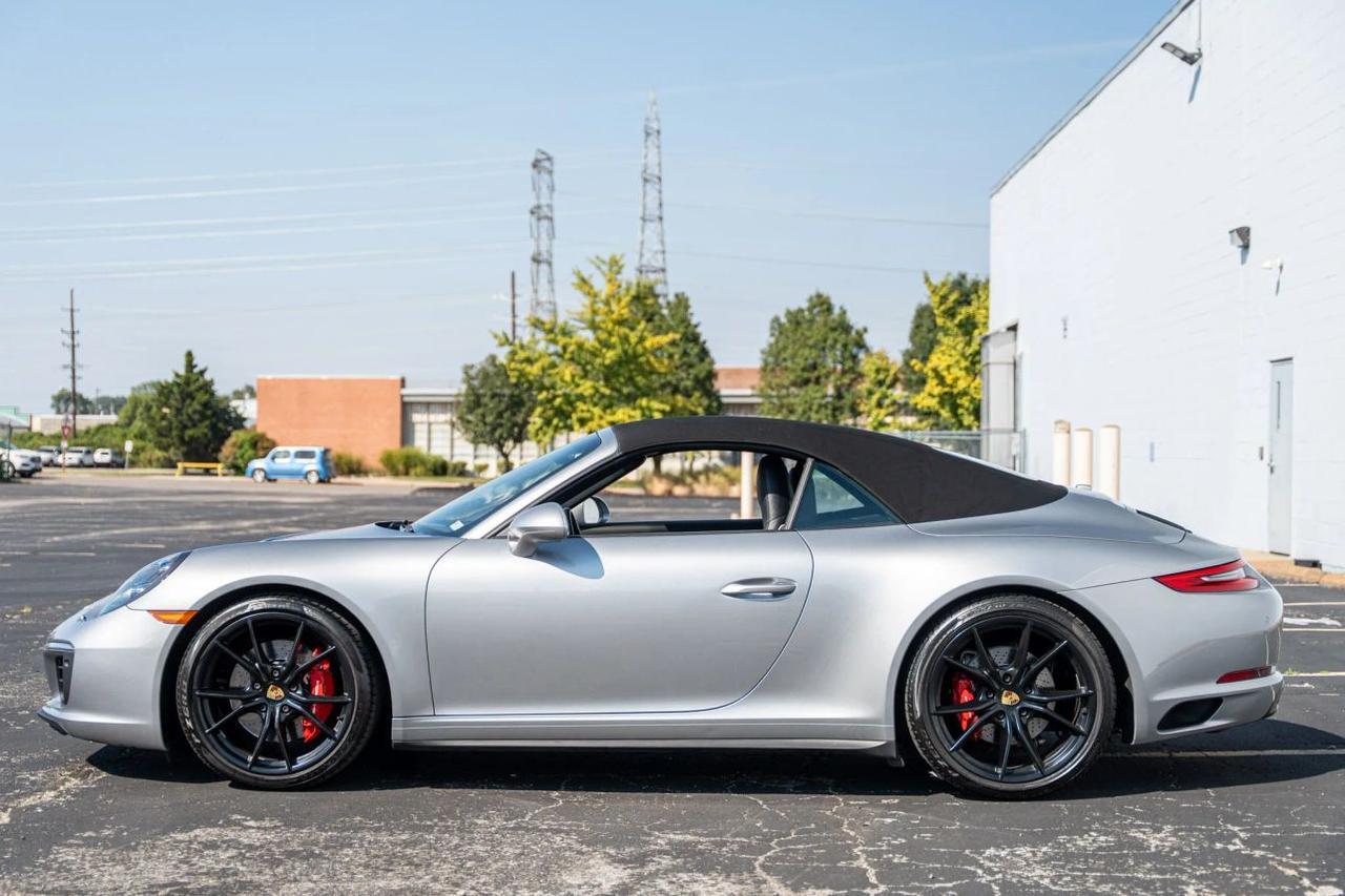 2017 Porsche 911 Carrera 4S Cabriolet 2D St. Louis MO