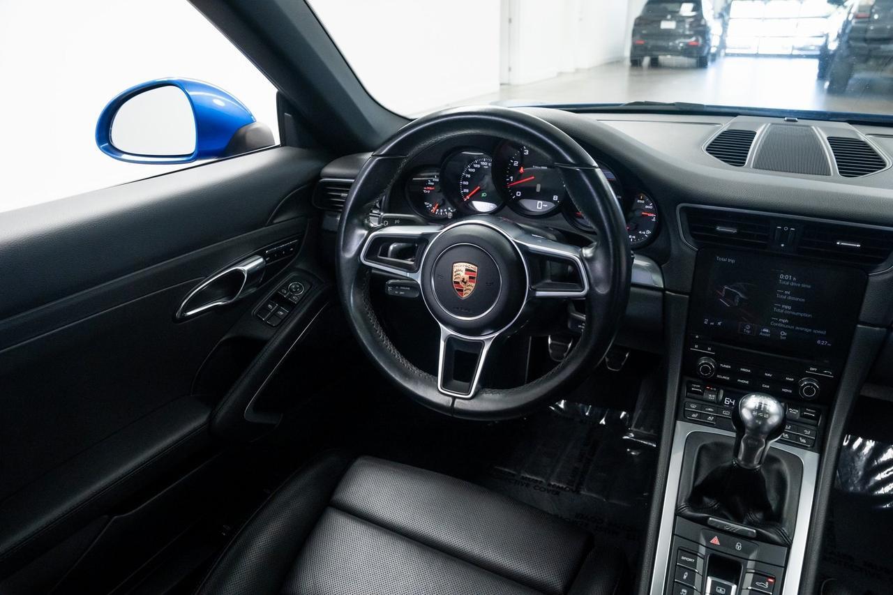 2017 Porsche 911 photo 10