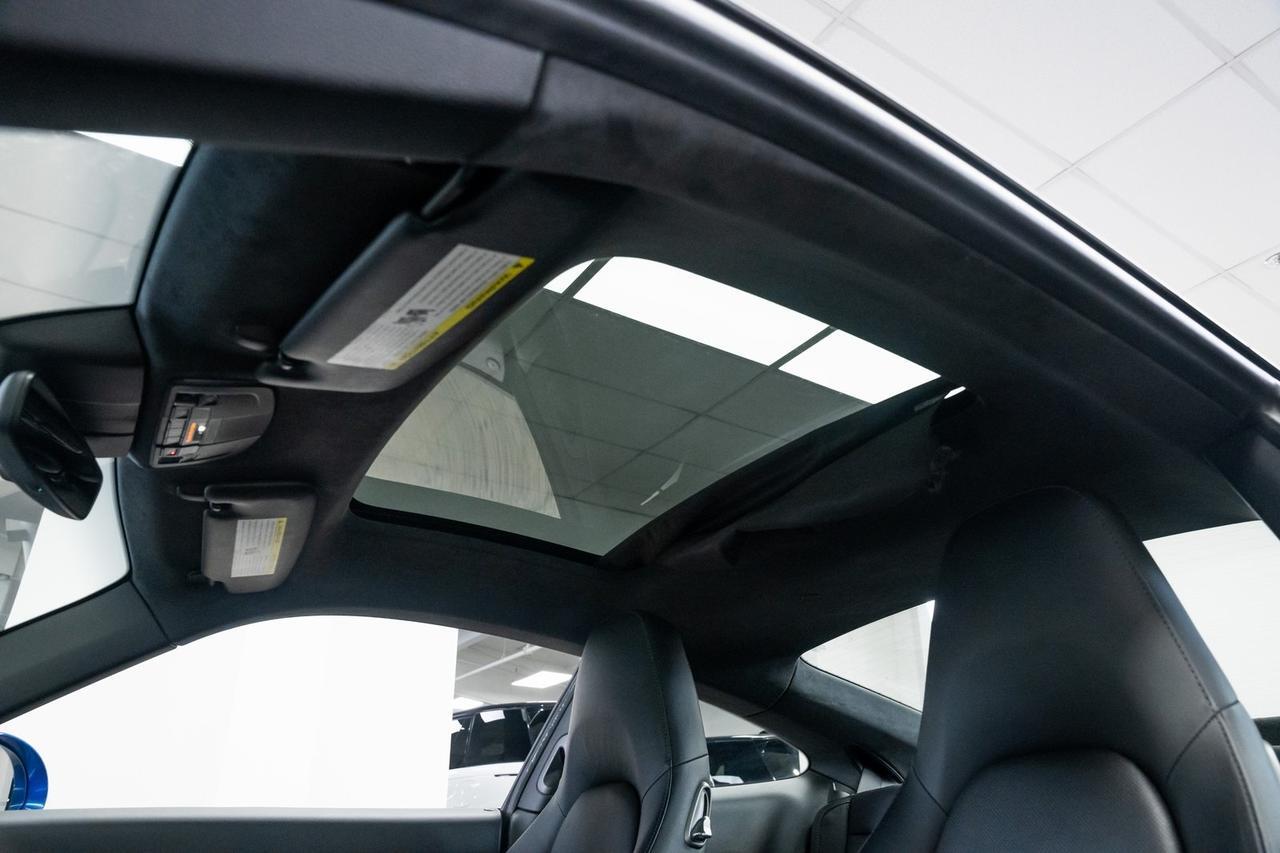 2017 Porsche 911 photo 17