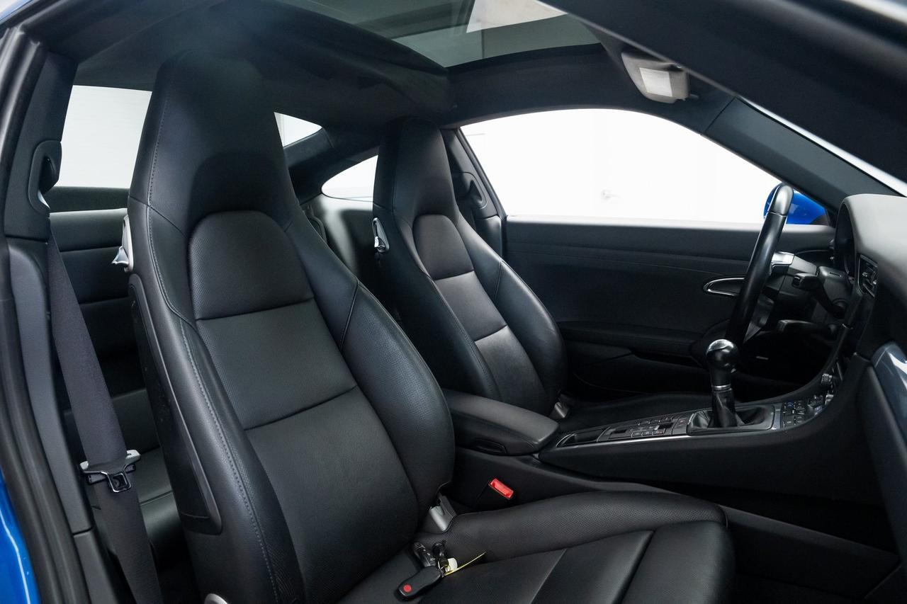 2017 Porsche 911 photo 22