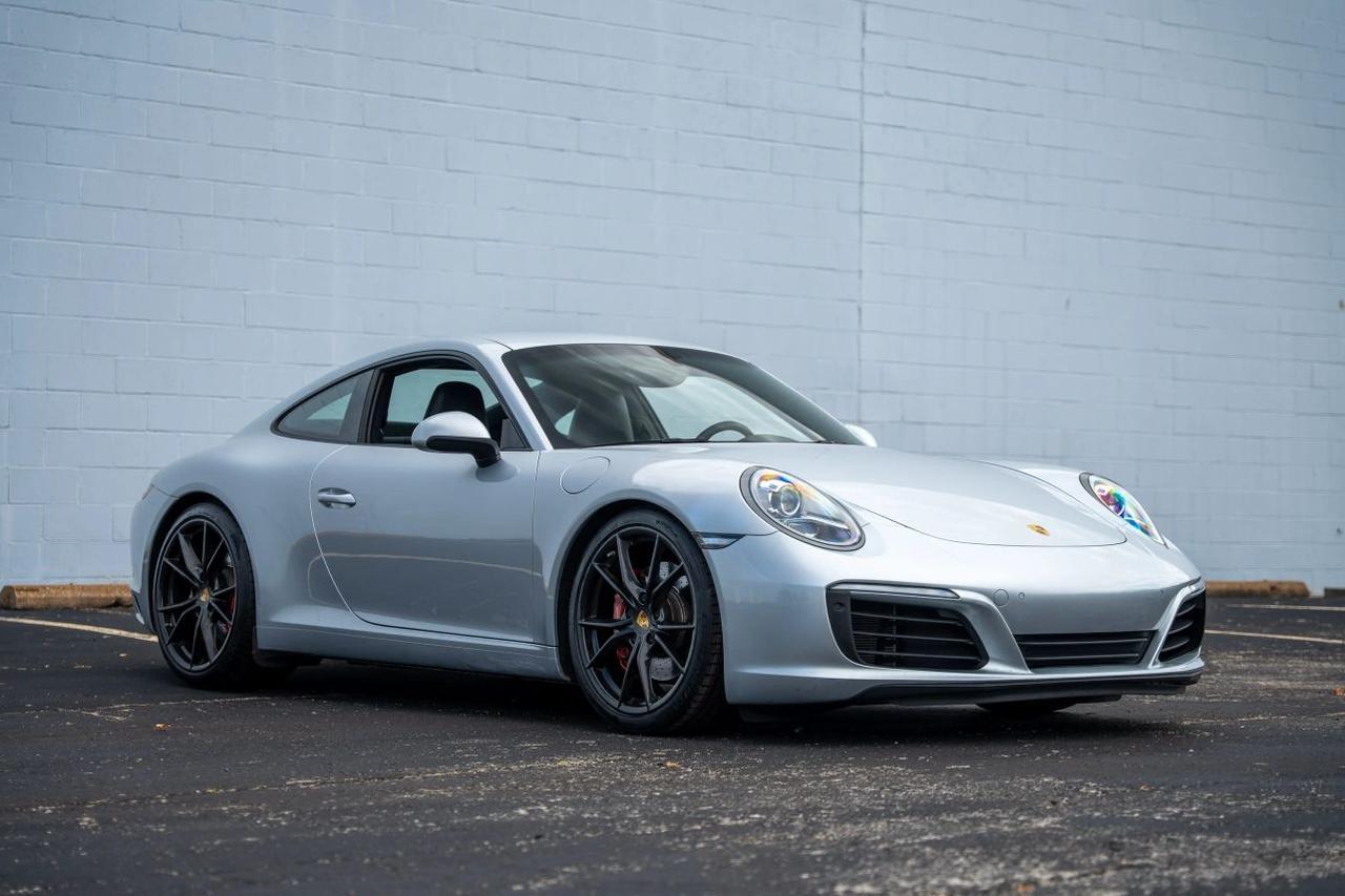 2017 Porsche 911 Carrera S Coupe 2D St. Louis MO