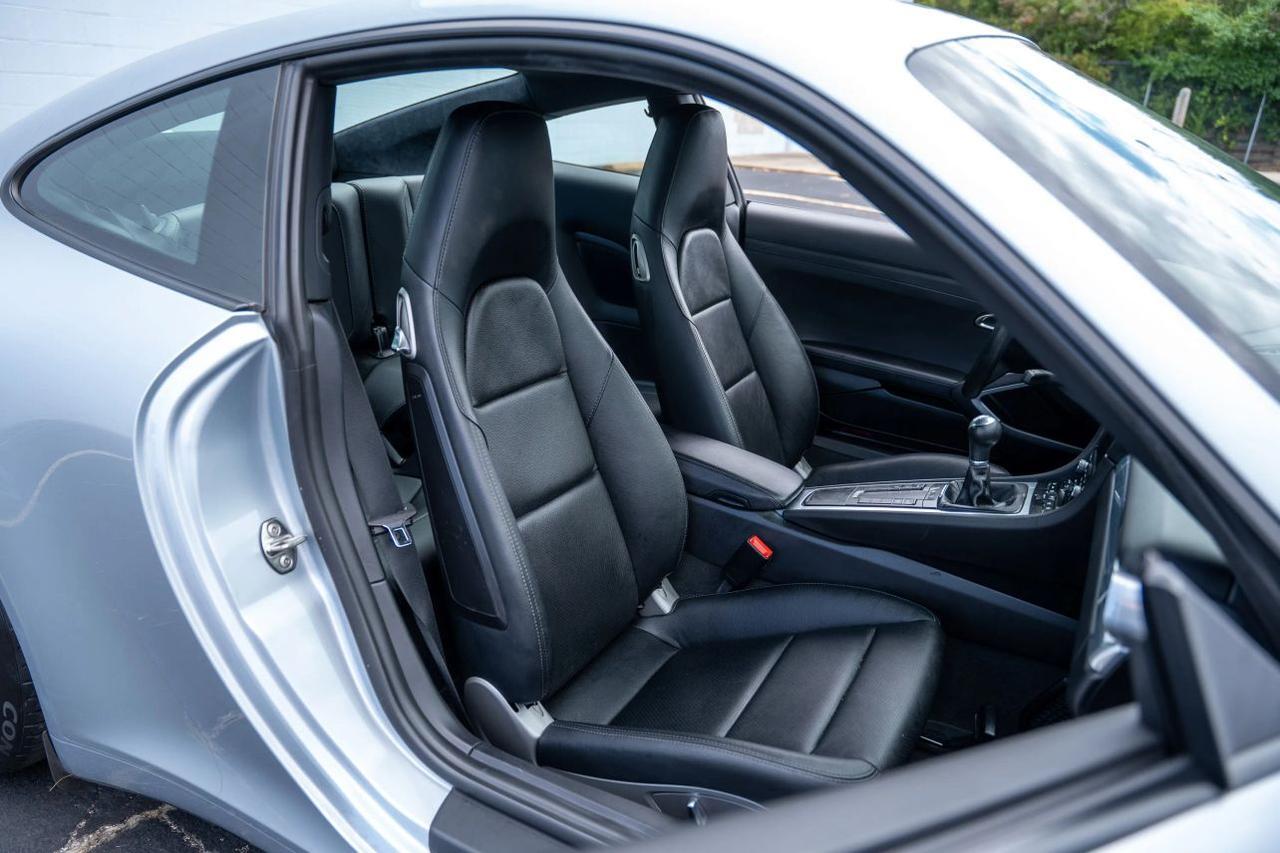 2017 Porsche 911 Carrera S Coupe 2D St. Louis MO