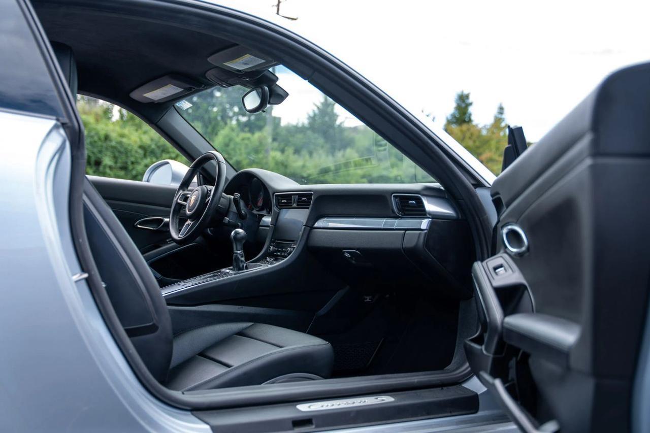 2017 Porsche 911 Carrera S Coupe 2D St. Louis MO