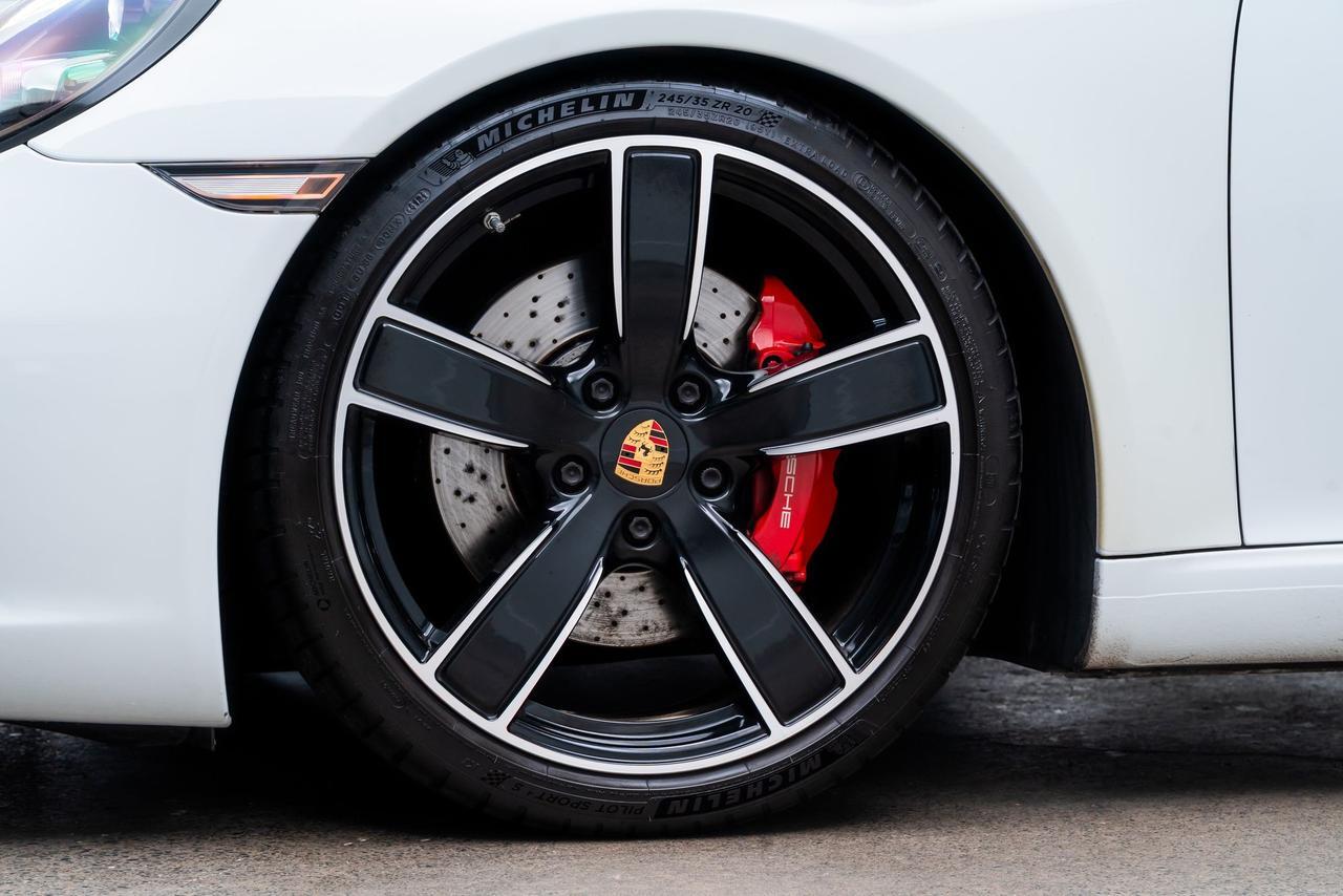2017 Porsche 911 Carrera S Sport Chrono Package / Premium Package / Bose Audi Portland OR
