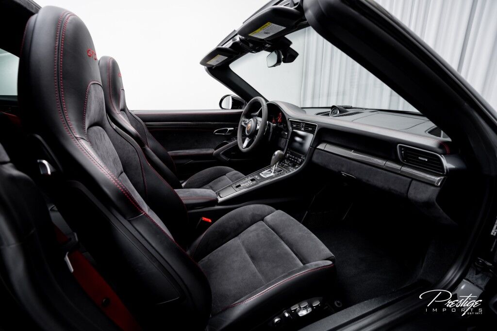 2017 Porsche 911 Targa 4 GTS North Miami Beach FL