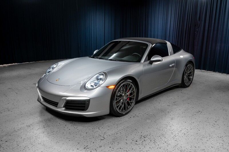 2017 Porsche 911 Targa 4S Coupe