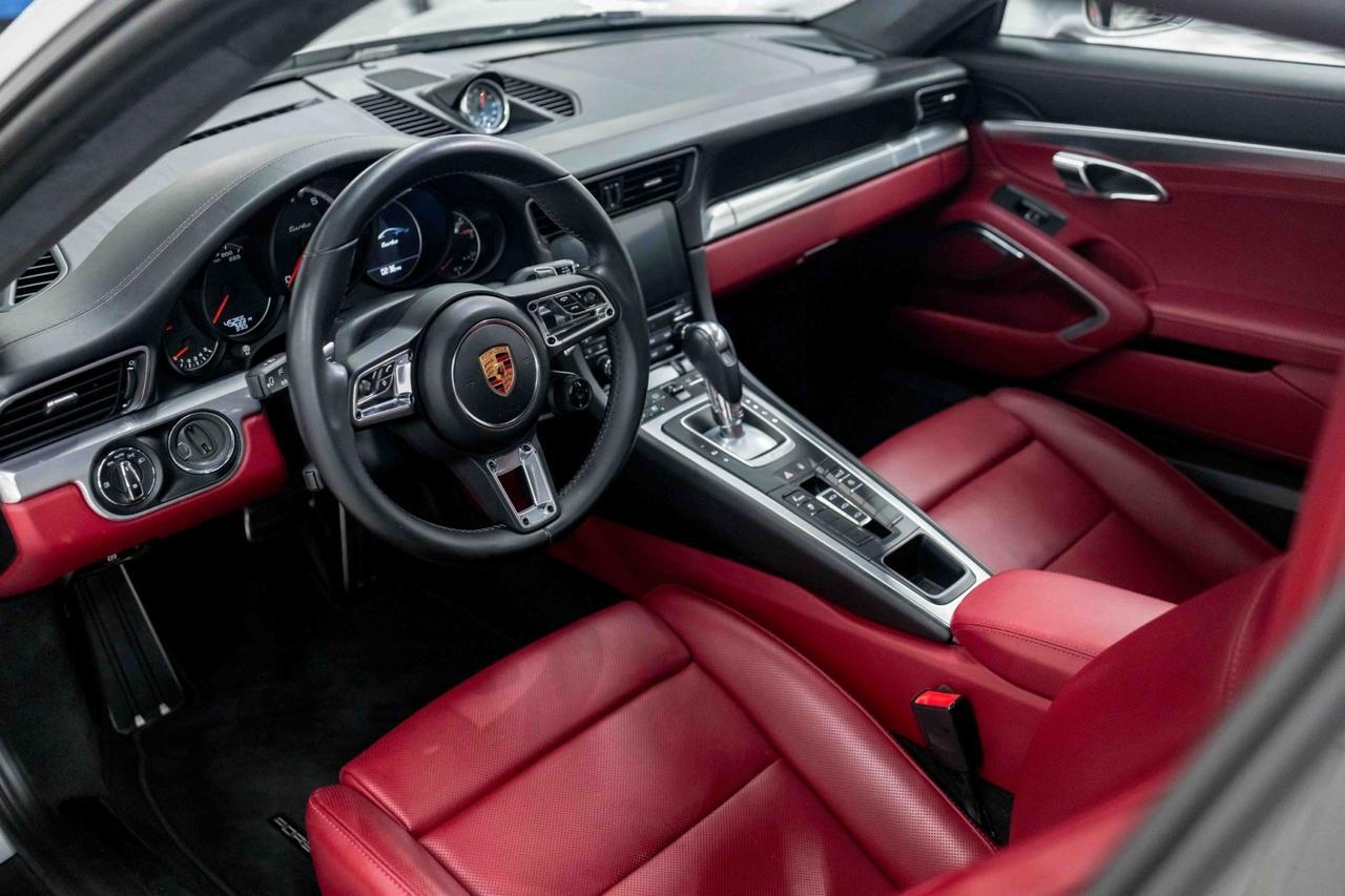 2017 Porsche 911 Turbo