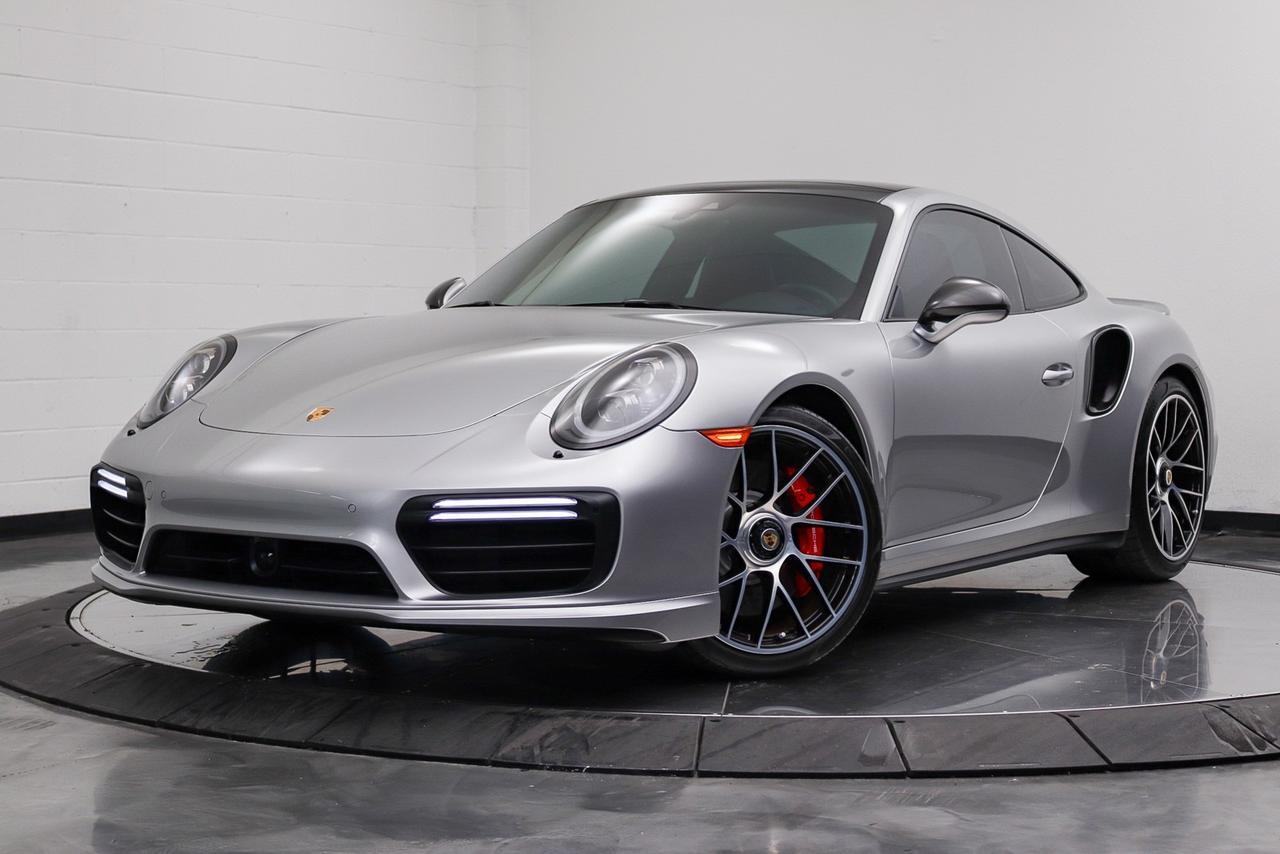 2017 Porsche 911 Turbo