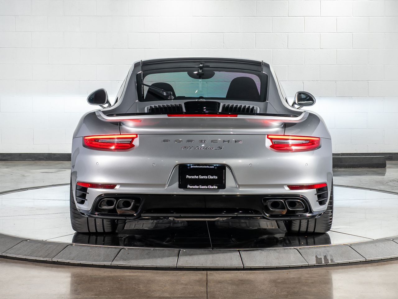 2017 Porsche 911 Turbo S photo 10