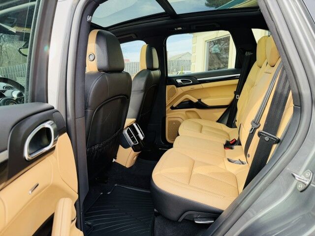 2017 Porsche Cayenne Conover NC