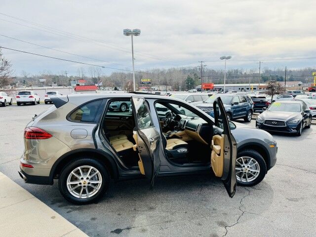 2017 Porsche Cayenne Conover NC