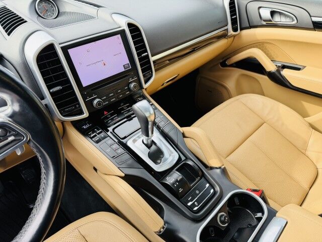 2017 Porsche Cayenne Conover NC