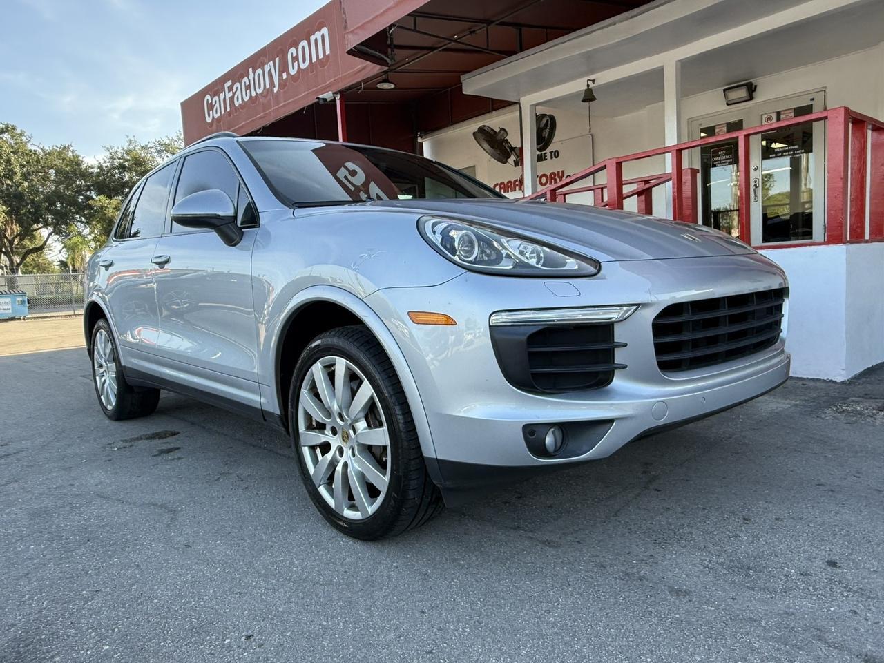 2017 Porsche Cayenne Hollywood FL