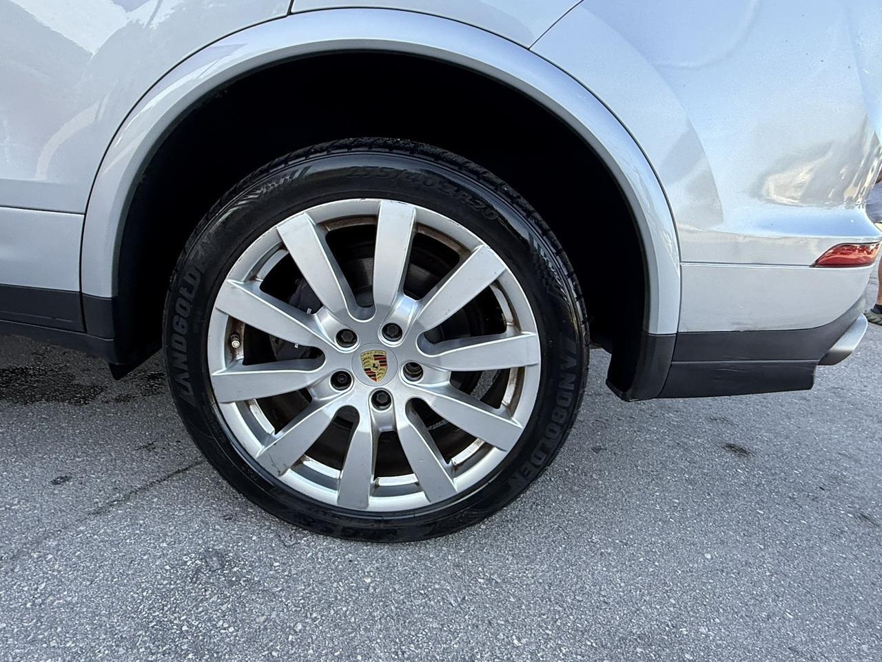2017 Porsche Cayenne Hollywood FL
