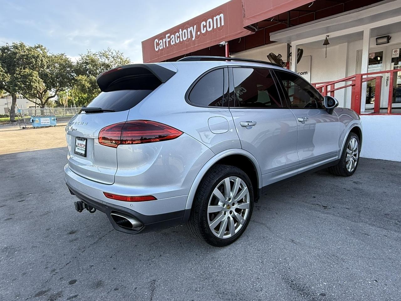 2017 Porsche Cayenne Hollywood FL