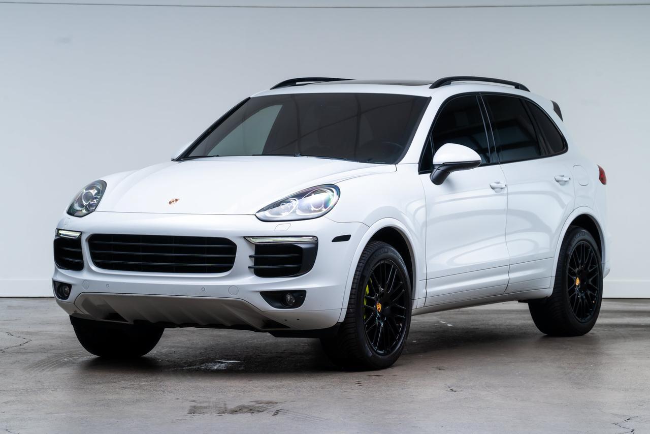 2017 Porsche Cayenne E-Hybrid S Platinum Edition Premium Package / Moonroof Portland OR