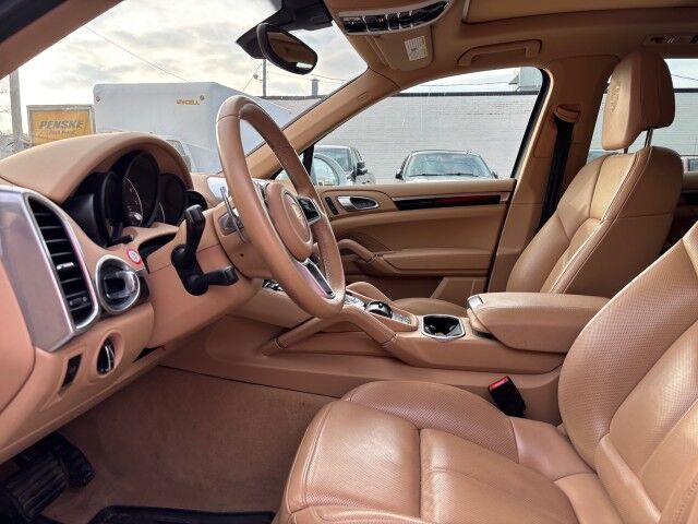 2017 Porsche Cayenne Platinum Edition Cleveland OH