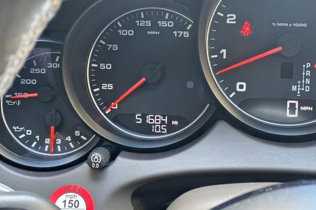 2017 Porsche Cayenne Platinum Edition