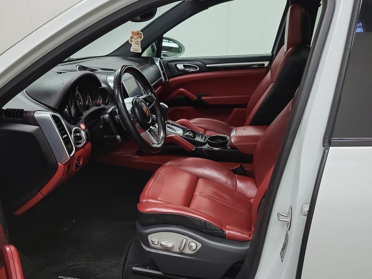 2017 Porsche Cayenne Platinum Edition REDLEATHER PANOROOF B.CAM NOACCIDENT Toronto ON