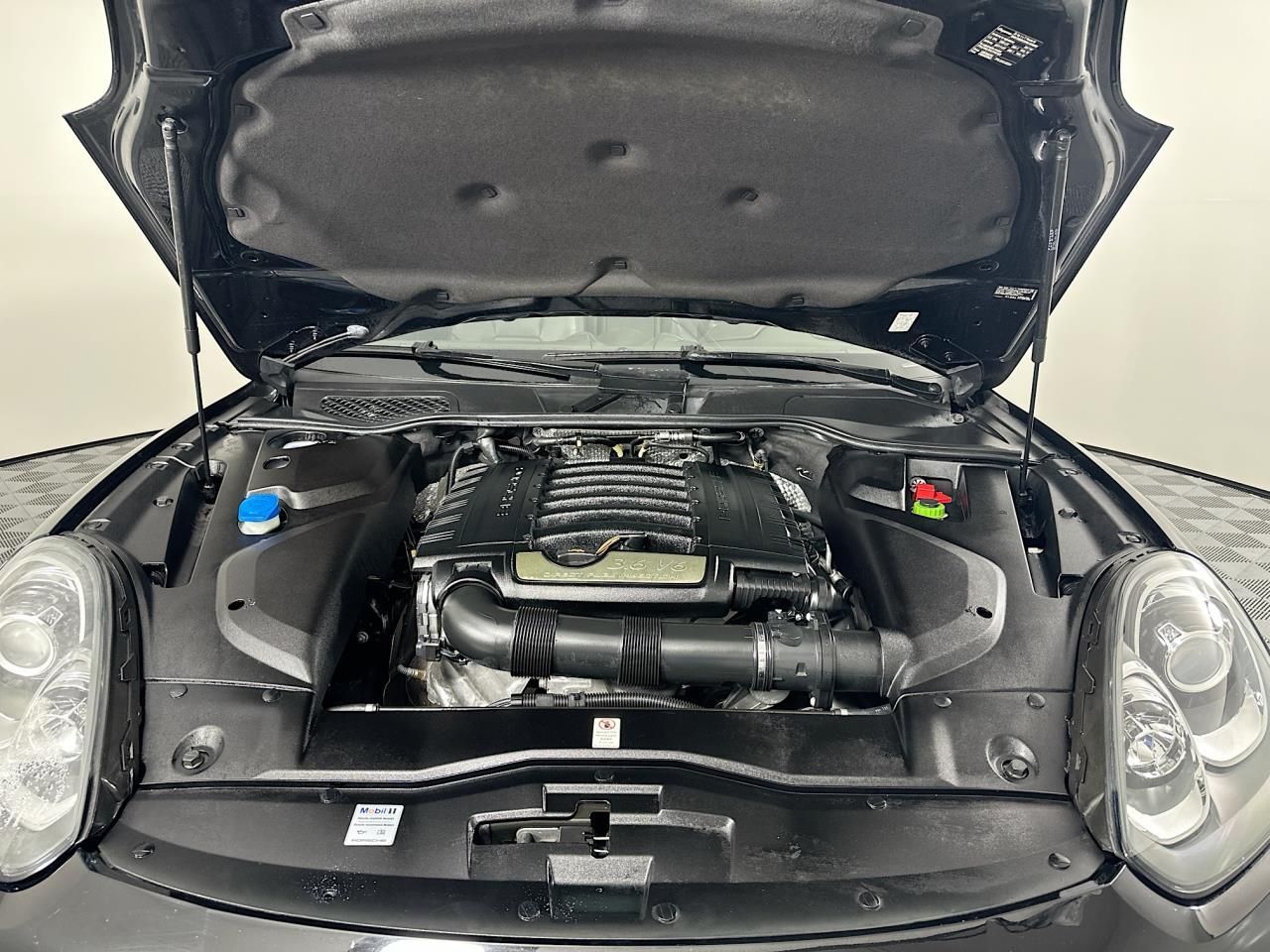 2017 Porsche Cayenne Platinum Edition Tacoma WA