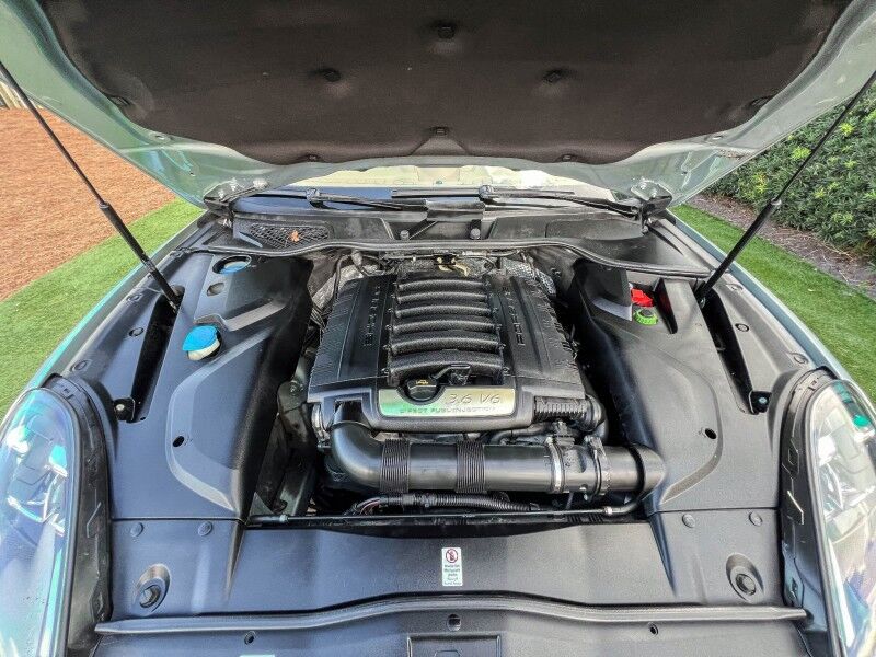 2017 Porsche Cayenne Platinum Edition Wilmington NC