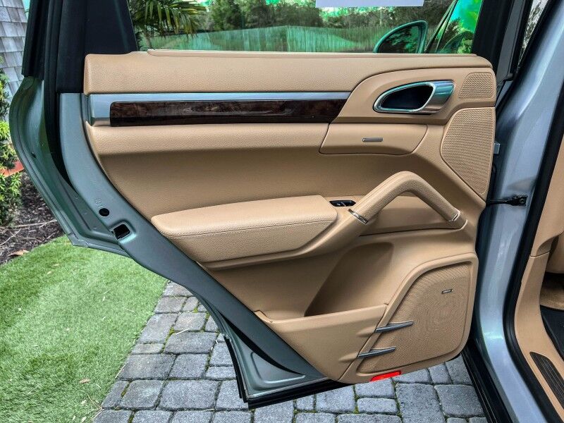 2017 Porsche Cayenne Platinum Edition Wilmington NC