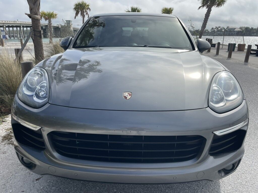 2017 Porsche Cayenne Platinum Edition~ONLINE FINANCE~CRUISE CONTROL~LEATHER SEATS~MOONROOF / SUNROOF~NAVIGATION Sarasota FL