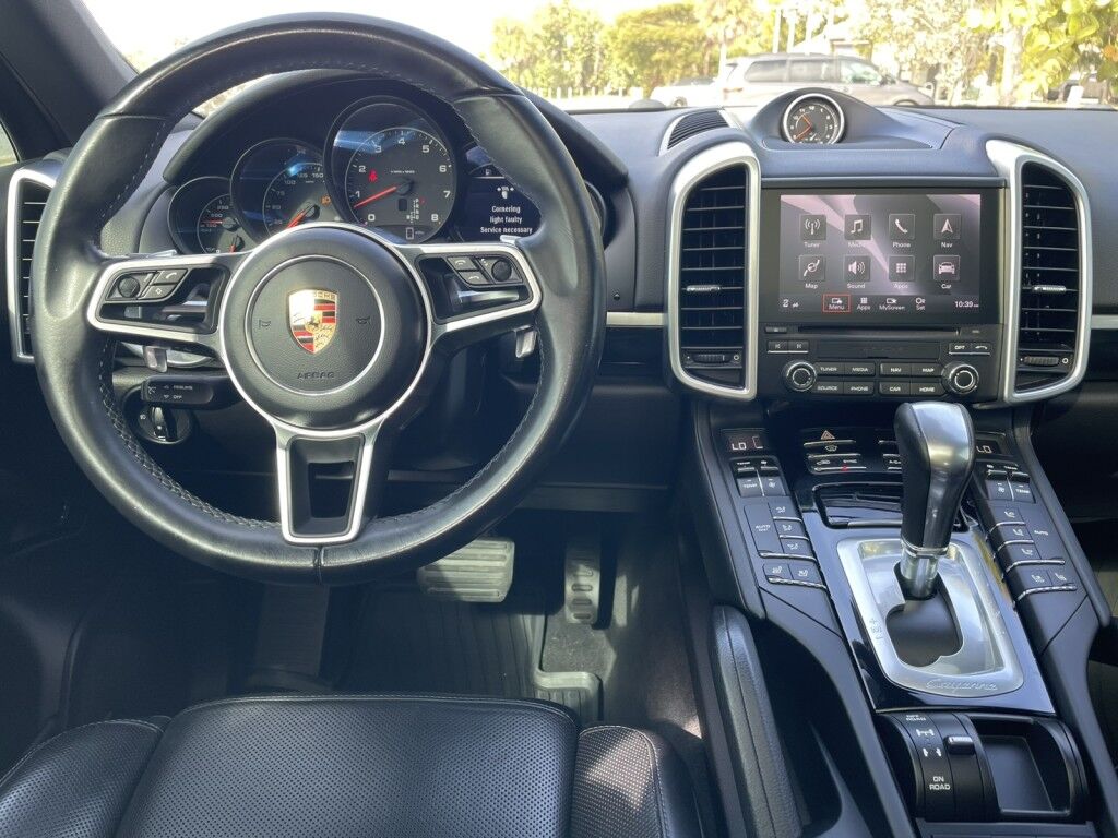2017 Porsche Cayenne Platinum Edition~ONLINE FINANCE~CRUISE CONTROL~LEATHER SEATS~MOONROOF / SUNROOF~NAVIGATION Sarasota FL