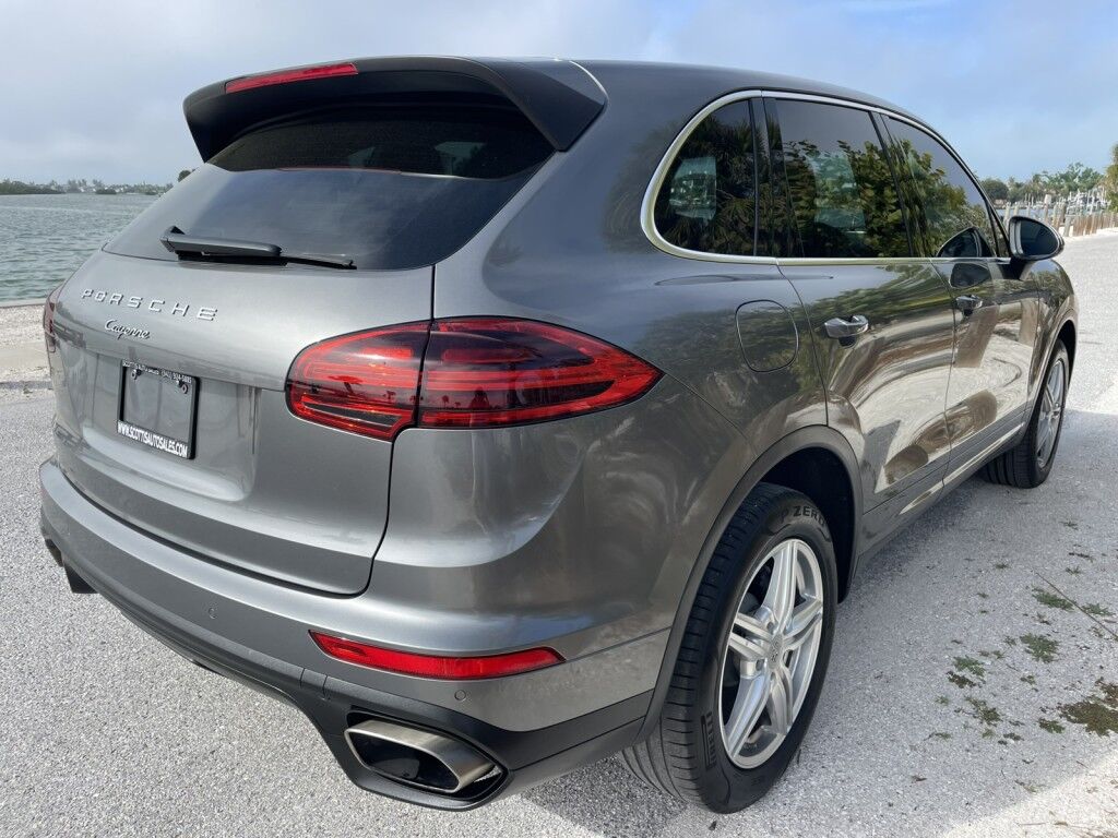 2017 Porsche Cayenne Platinum Edition~ONLINE FINANCE~CRUISE CONTROL~LEATHER SEATS~MOONROOF / SUNROOF~NAVIGATION Sarasota FL