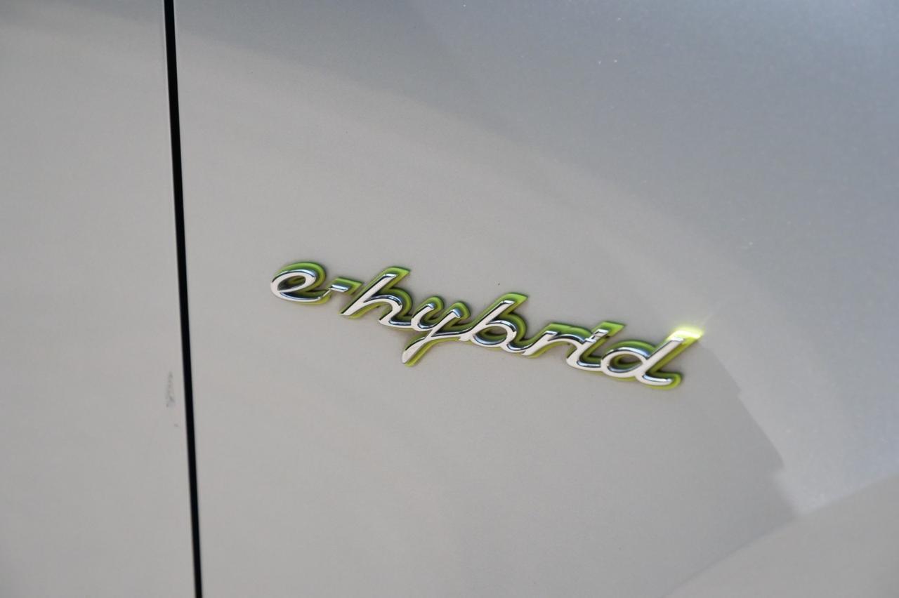 2017 Porsche Cayenne S E-Hybrid Platinum Edition AWD / Premium Package! Lincolnton NC