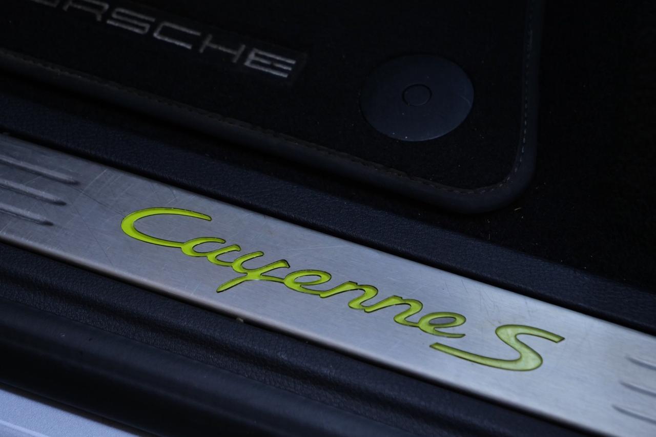 2017 Porsche Cayenne S E-Hybrid Platinum Edition AWD / Premium Package! Lincolnton NC