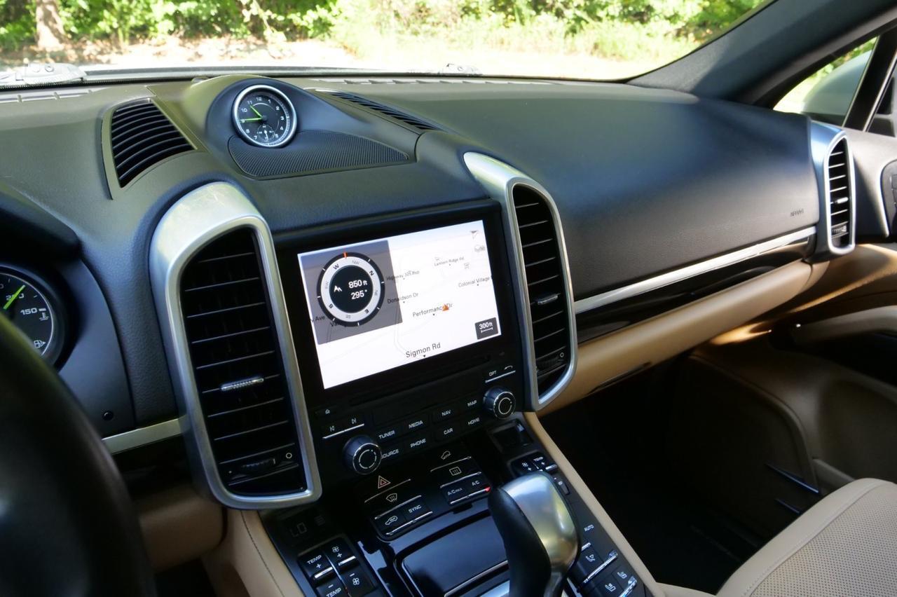 2017 Porsche Cayenne S E-Hybrid Platinum Edition AWD / Premium Package! Lincolnton NC