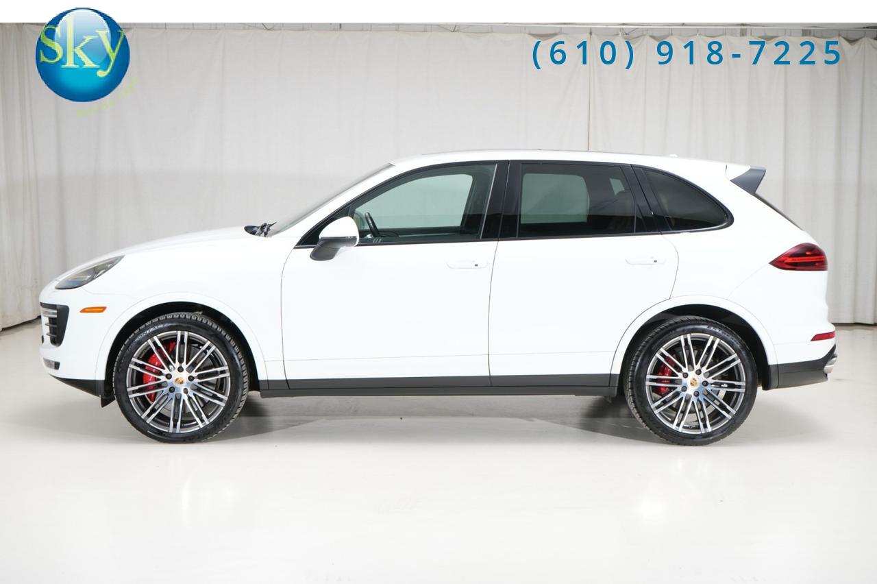 2017 Porsche Cayenne Turbo AWD