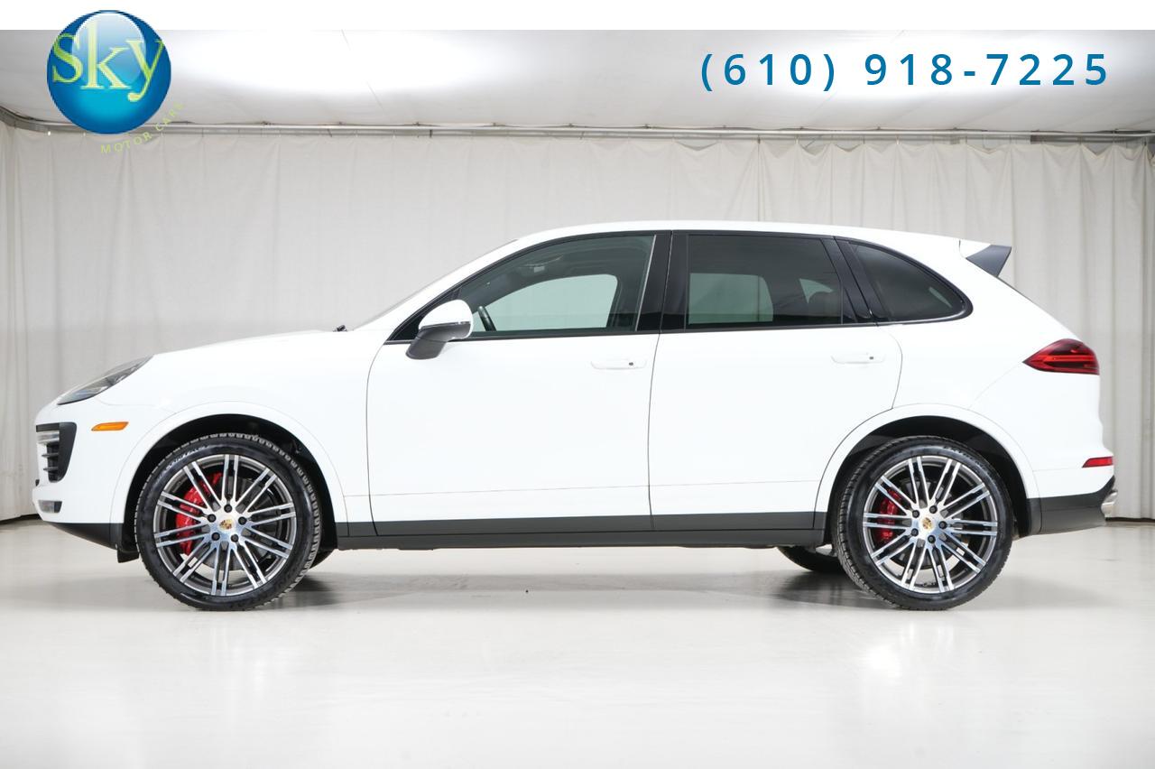 2017 Porsche Cayenne Turbo AWD