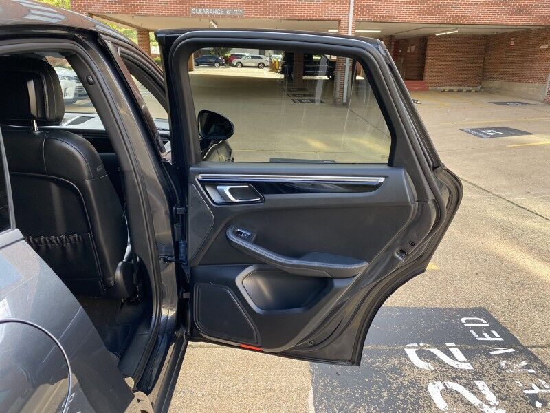 2017 Porsche Macan Arlington VA