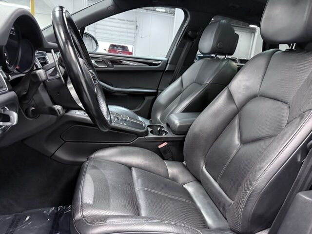 2017 Porsche Macan  Dallas TX 2017 Porsche Macan  Dallas TX
