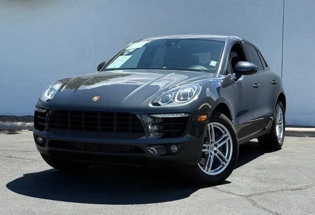 2017 Porsche Macan