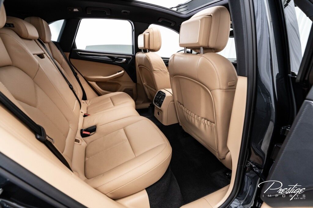 2017 Porsche Macan North Miami Beach FL