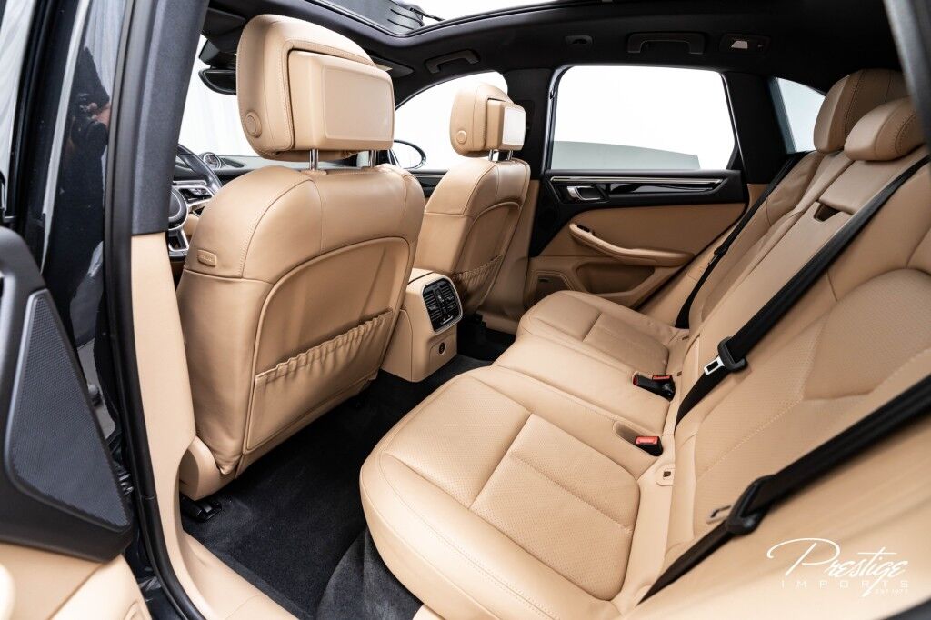 2017 Porsche Macan North Miami Beach FL