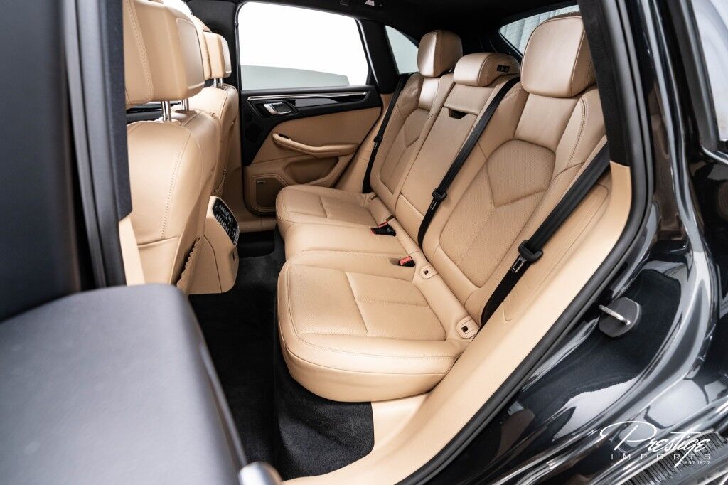 2017 Porsche Macan North Miami Beach FL