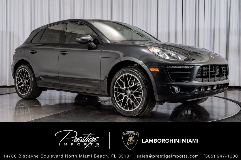 2017 Porsche Macan