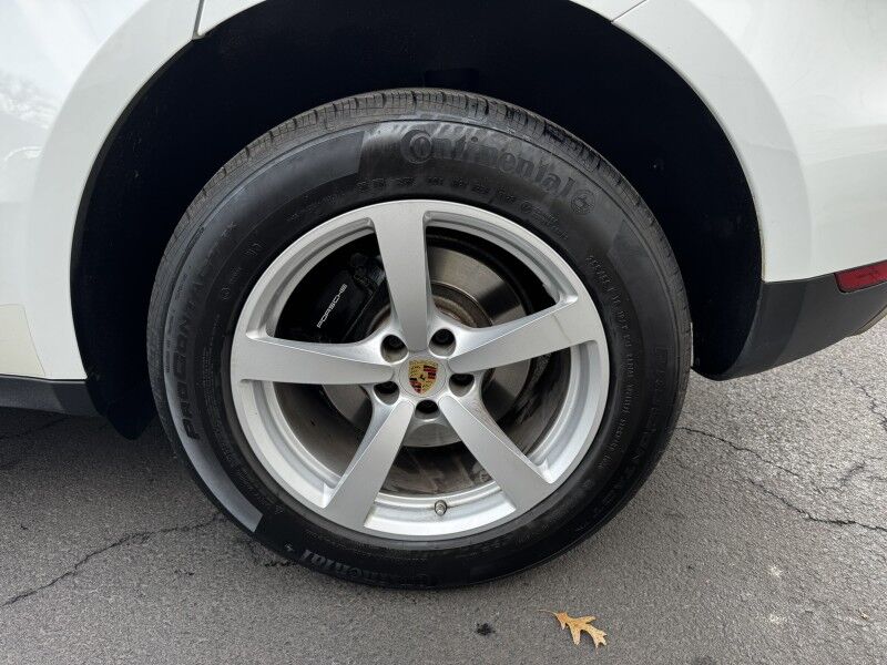 2017 Porsche Macan Willow Grove PA