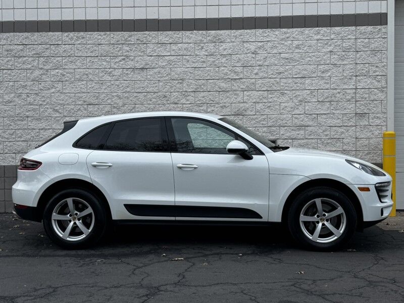 2017 Porsche Macan Willow Grove PA