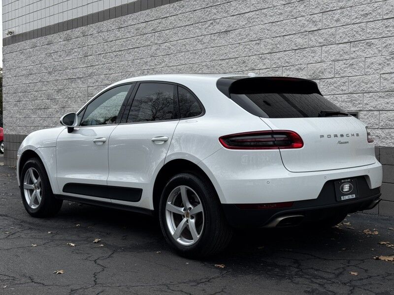 2017 Porsche Macan Willow Grove PA