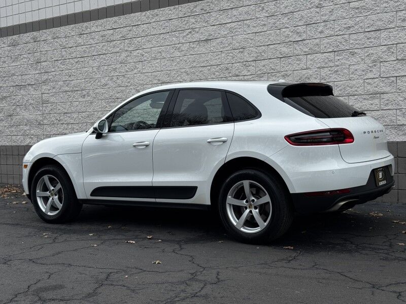 2017 Porsche Macan Willow Grove PA