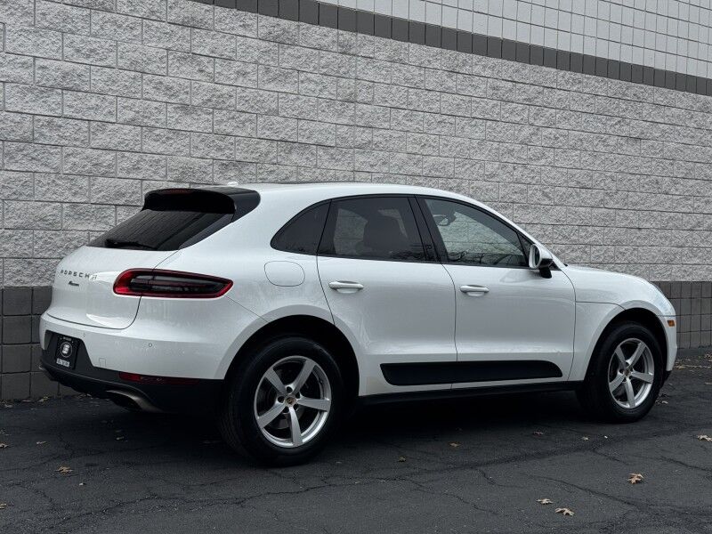 2017 Porsche Macan Willow Grove PA