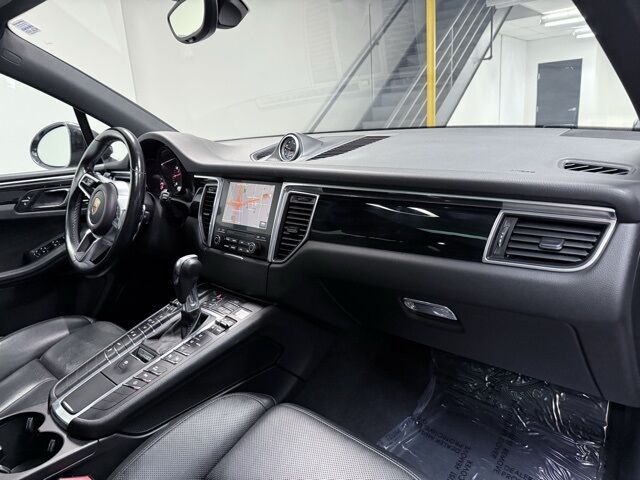 2017 Porsche Macan Base Dallas TX