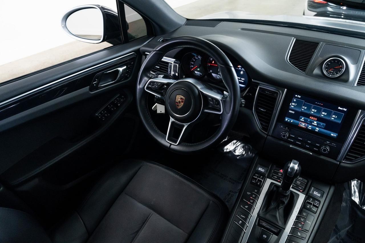 2017 Porsche Macan Base Heated Seats Bose Audio Panoramic Moonroof Portland OR